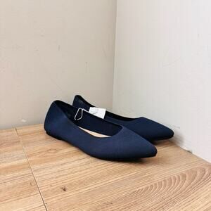 Old Navy Navy Pointed Toe Flats Women’s Size 9